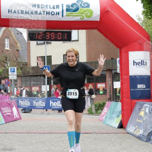 10.05.2026 - 8. Wedeler Halbmarathon Yannick Fuchs http://msf.ph/oto/9734294 10.05.2026 12:38:59 Ziel 2015 meine-sportfotos.de