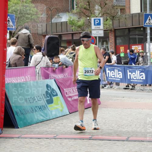 10.05.2026 - 8. Wedeler Halbmarathon Yannick Fuchs http://msf.ph/oto/9734318 10.05.2026 11:52:07 Ziel 201, 2072 meine-sportfotos.de