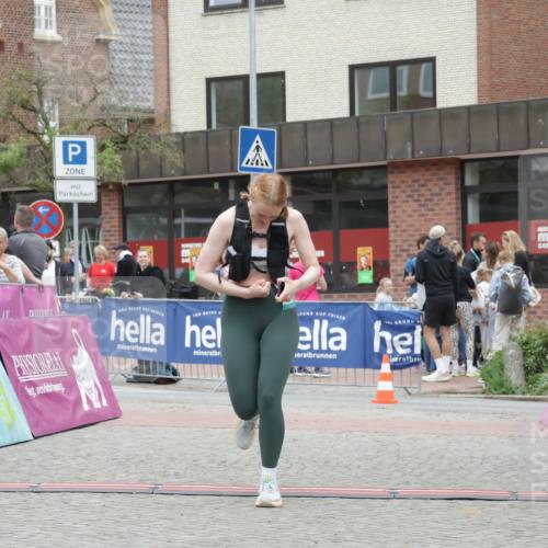 10.05.2026 - 8. Wedeler Halbmarathon Yannick Fuchs http://msf.ph/oto/9734338 10.05.2026 12:39:23 Ziel 373 meine-sportfotos.de