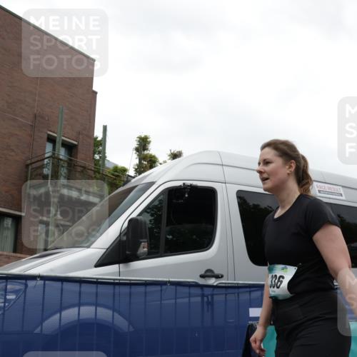10.05.2026 - 8. Wedeler Halbmarathon Yannick Fuchs http://msf.ph/oto/9734389 10.05.2026 12:39:37 Ziel 336 meine-sportfotos.de