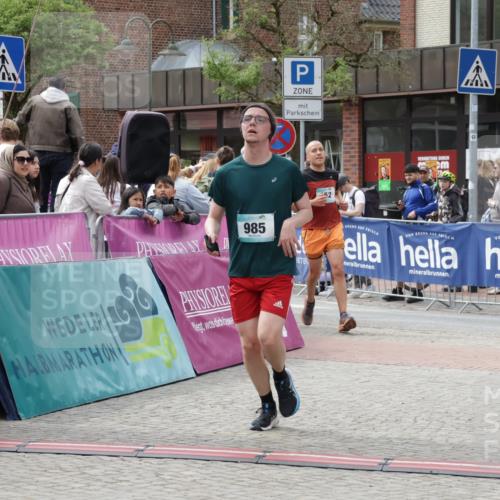 10.05.2026 - 8. Wedeler Halbmarathon Yannick Fuchs http://msf.ph/oto/9734393 10.05.2026 11:52:19 Ziel 152, 985, 2064 meine-sportfotos.de