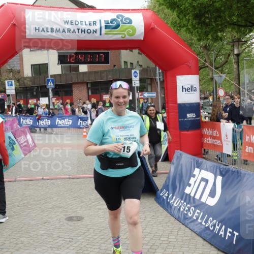 10.05.2026 - 8. Wedeler Halbmarathon Yannick Fuchs http://msf.ph/oto/9734412 10.05.2026 12:41:15 Ziel 15 meine-sportfotos.de