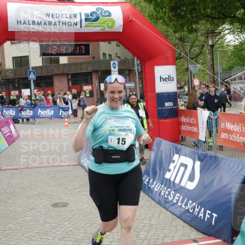 10.05.2026 - 8. Wedeler Halbmarathon Yannick Fuchs http://msf.ph/oto/9734414 10.05.2026 12:41:15 Ziel 15 meine-sportfotos.de
