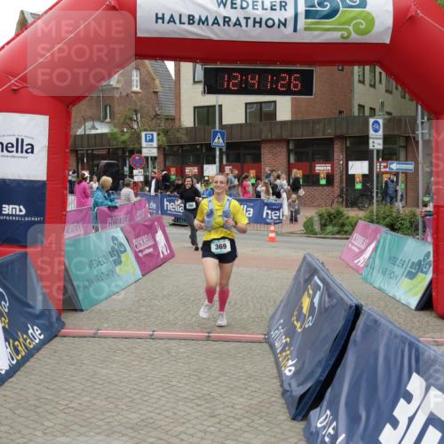 10.05.2026 - 8. Wedeler Halbmarathon Yannick Fuchs http://msf.ph/oto/9734416 10.05.2026 12:41:24 Ziel 205, 369 meine-sportfotos.de