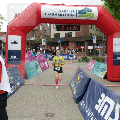10.05.2026 - 8. Wedeler Halbmarathon Yannick Fuchs http://msf.ph/oto/9734420 10.05.2026 12:41:24 Ziel 205, 369 meine-sportfotos.de