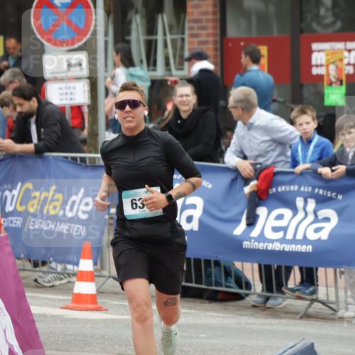 10.05.2026 - 8. Wedeler Halbmarathon Yannick Fuchs http://msf.ph/oto/9734440 10.05.2026 12:42:06 Ziel 630 meine-sportfotos.de