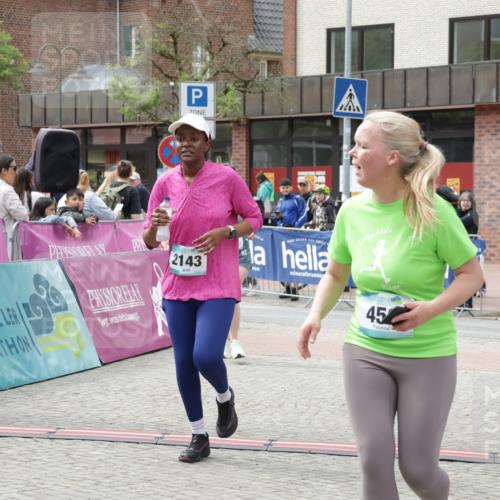 10.05.2026 - 8. Wedeler Halbmarathon Yannick Fuchs http://msf.ph/oto/9734447 10.05.2026 11:52:27 Ziel 152, 456, 715, 739, 2143 meine-sportfotos.de