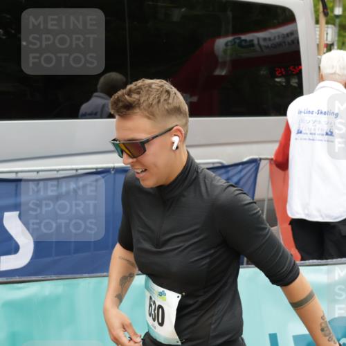 10.05.2026 - 8. Wedeler Halbmarathon Yannick Fuchs http://msf.ph/oto/9734460 10.05.2026 12:42:13 Ziel 630 meine-sportfotos.de