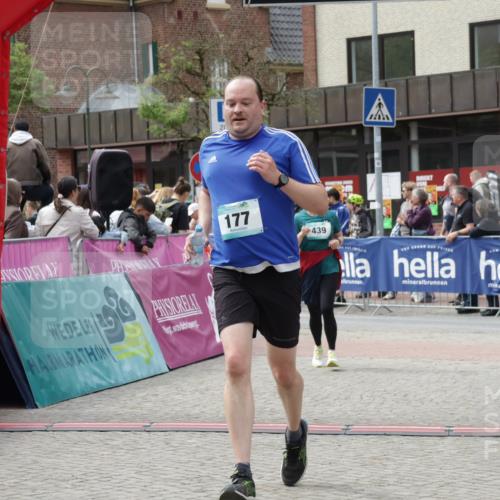 10.05.2026 - 8. Wedeler Halbmarathon Yannick Fuchs http://msf.ph/oto/9734558 10.05.2026 11:52:48 Ziel 177, 439 meine-sportfotos.de