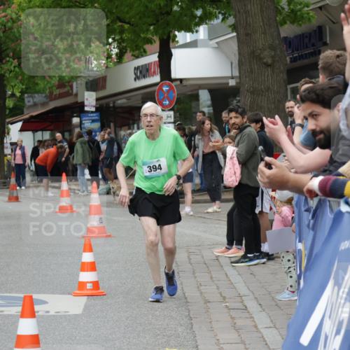 10.05.2026 - 8. Wedeler Halbmarathon Yannick Fuchs http://msf.ph/oto/9734601 10.05.2026 12:44:24 Ziel  meine-sportfotos.de