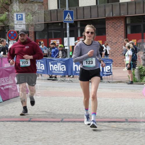 10.05.2026 - 8. Wedeler Halbmarathon Yannick Fuchs http://msf.ph/oto/9734609 10.05.2026 11:52:58 Ziel 123, 773 meine-sportfotos.de