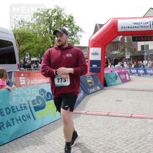 10.05.2026 - 8. Wedeler Halbmarathon Yannick Fuchs http://msf.ph/oto/9734633 10.05.2026 11:53:01 Ziel 123, 773 meine-sportfotos.de