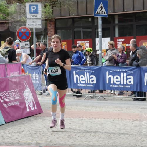 10.05.2026 - 8. Wedeler Halbmarathon Yannick Fuchs http://msf.ph/oto/9734643 10.05.2026 11:53:16 Ziel 633 meine-sportfotos.de