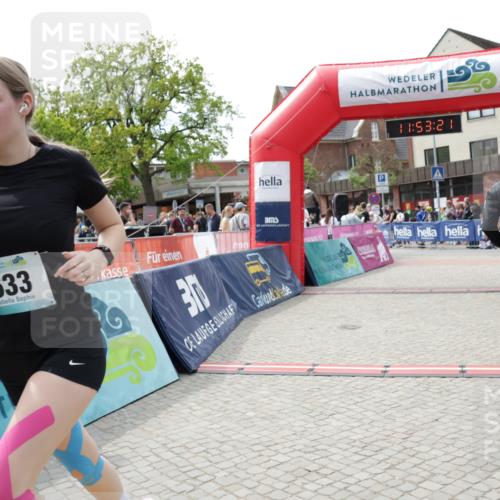 10.05.2026 - 8. Wedeler Halbmarathon Yannick Fuchs http://msf.ph/oto/9734667 10.05.2026 11:53:19 Ziel 633, 2137 meine-sportfotos.de