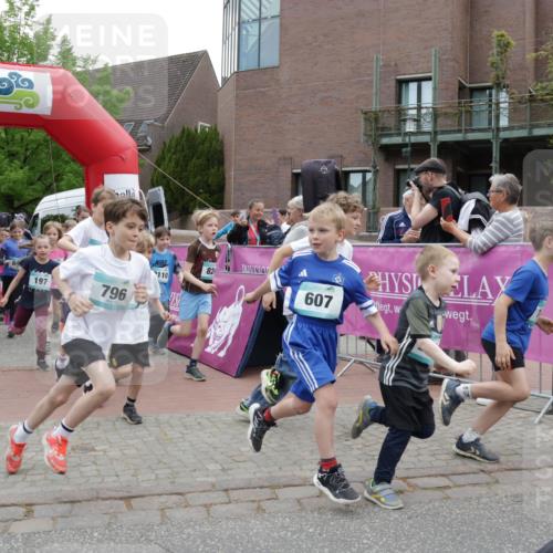 10.05.2026 - 8. Wedeler Halbmarathon Yannick Fuchs http://msf.ph/oto/9734679 10.05.2026 12:45:00 Ziel  meine-sportfotos.de