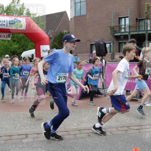 10.05.2026 - 8. Wedeler Halbmarathon Yannick Fuchs http://msf.ph/oto/9734689 10.05.2026 12:45:01 Ziel  meine-sportfotos.de