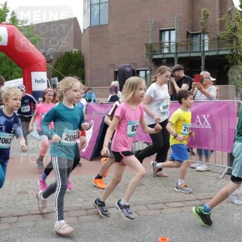 10.05.2026 - 8. Wedeler Halbmarathon Yannick Fuchs http://msf.ph/oto/9734703 10.05.2026 12:45:02 Ziel  meine-sportfotos.de