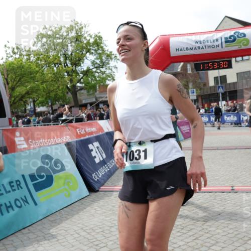 10.05.2026 - 8. Wedeler Halbmarathon Yannick Fuchs http://msf.ph/oto/9734742 10.05.2026 11:53:28 Ziel 23, 140, 1031, 2137 meine-sportfotos.de