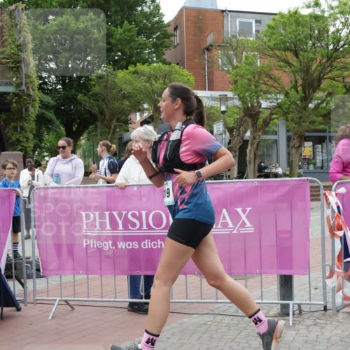 10.05.2026 - 8. Wedeler Halbmarathon Yannick Fuchs http://msf.ph/oto/9734744 10.05.2026 12:45:14 Ziel 319, 2219 meine-sportfotos.de