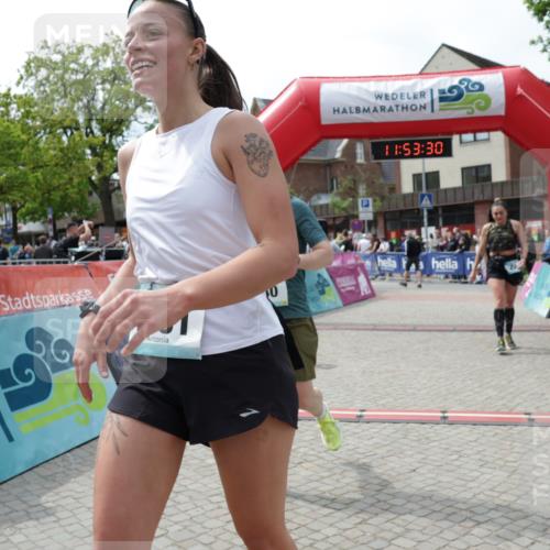 10.05.2026 - 8. Wedeler Halbmarathon Yannick Fuchs http://msf.ph/oto/9734745 10.05.2026 11:53:29 Ziel 23, 140, 1031 meine-sportfotos.de