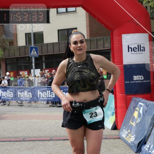 10.05.2026 - 8. Wedeler Halbmarathon Yannick Fuchs http://msf.ph/oto/9734748 10.05.2026 11:53:31 Ziel 23, 140, 1031 meine-sportfotos.de