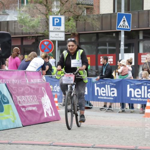 10.05.2026 - 8. Wedeler Halbmarathon Yannick Fuchs http://msf.ph/oto/9734749 10.05.2026 12:47:33 Ziel  meine-sportfotos.de