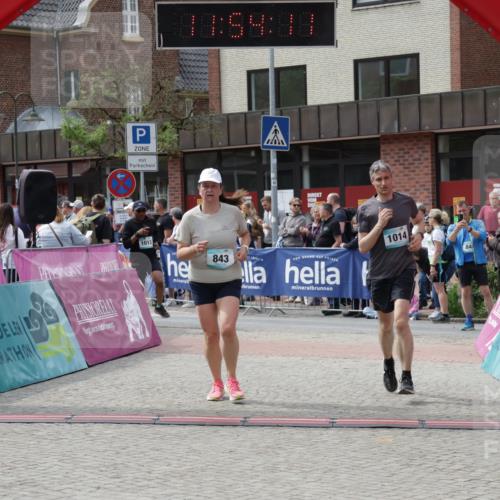 10.05.2026 - 8. Wedeler Halbmarathon Yannick Fuchs http://msf.ph/oto/9734883 10.05.2026 11:54:09 Ziel 843, 1014 meine-sportfotos.de