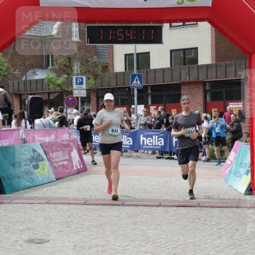 10.05.2026 - 8. Wedeler Halbmarathon Yannick Fuchs http://msf.ph/oto/9734885 10.05.2026 11:54:09 Ziel 843, 1014 meine-sportfotos.de