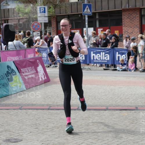 10.05.2026 - 8. Wedeler Halbmarathon Yannick Fuchs http://msf.ph/oto/9734988 10.05.2026 11:54:26 Ziel 5, 1030, 2020 meine-sportfotos.de