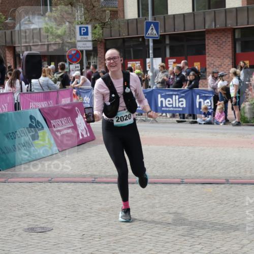 10.05.2026 - 8. Wedeler Halbmarathon Yannick Fuchs http://msf.ph/oto/9734989 10.05.2026 11:54:26 Ziel 5, 1030, 2020 meine-sportfotos.de