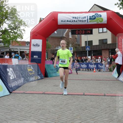 10.05.2026 - 8. Wedeler Halbmarathon Yannick Fuchs http://msf.ph/oto/9734994 10.05.2026 12:48:10 Ziel 346, 408, 795, 824, 2116 meine-sportfotos.de
