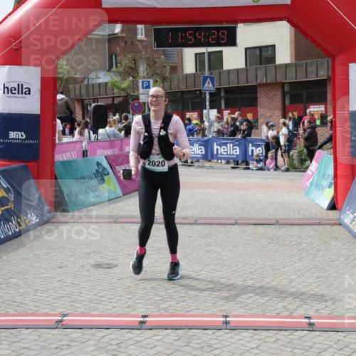 10.05.2026 - 8. Wedeler Halbmarathon Yannick Fuchs http://msf.ph/oto/9734995 10.05.2026 11:54:27 Ziel 5, 1030, 2020 meine-sportfotos.de