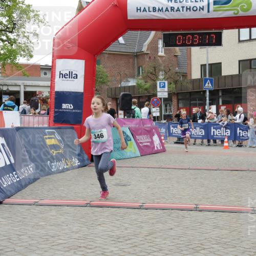 10.05.2026 - 8. Wedeler Halbmarathon Yannick Fuchs http://msf.ph/oto/9735015 10.05.2026 12:48:13 Ziel 346, 408, 714, 2013, 2116 meine-sportfotos.de