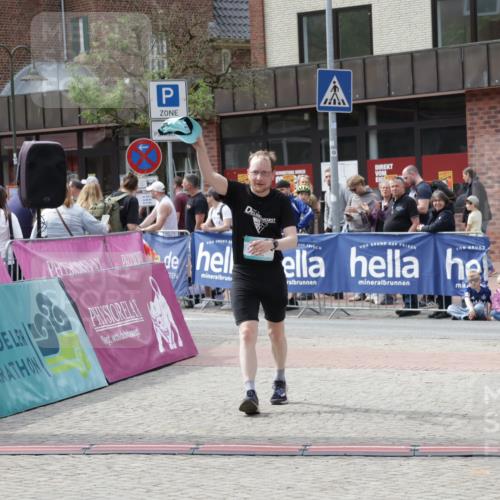 10.05.2026 - 8. Wedeler Halbmarathon Yannick Fuchs http://msf.ph/oto/9735066 10.05.2026 11:54:41 Ziel 96 meine-sportfotos.de