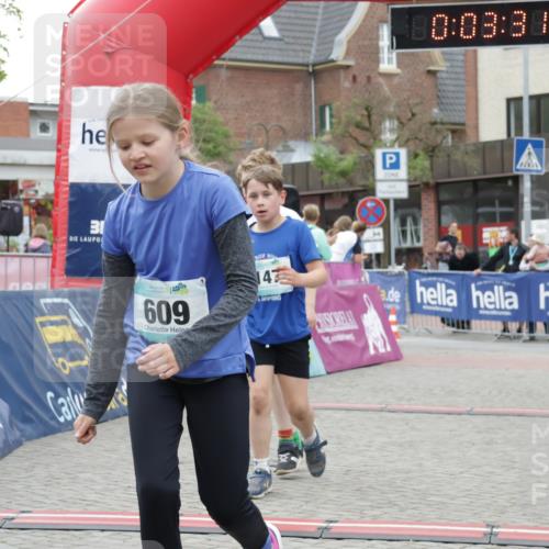 10.05.2026 - 8. Wedeler Halbmarathon Yannick Fuchs http://msf.ph/oto/9735119 10.05.2026 12:48:28 Ziel 147, 607, 609, 728, 2095 meine-sportfotos.de