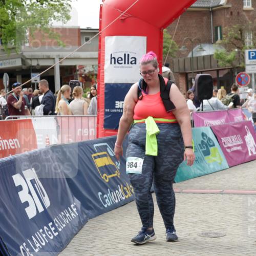 10.05.2026 - 8. Wedeler Halbmarathon Yannick Fuchs http://msf.ph/oto/9735181 10.05.2026 11:55:04 Ziel 984 meine-sportfotos.de