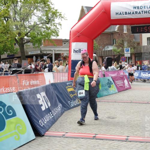 10.05.2026 - 8. Wedeler Halbmarathon Yannick Fuchs http://msf.ph/oto/9735183 10.05.2026 11:55:04 Ziel 984 meine-sportfotos.de