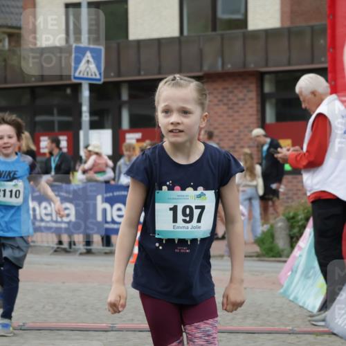 10.05.2026 - 8. Wedeler Halbmarathon Yannick Fuchs http://msf.ph/oto/9735200 10.05.2026 12:48:39 Ziel 148, 197, 519, 2054, 2063, 2066, 2110, 2150, 2170 meine-sportfotos.de