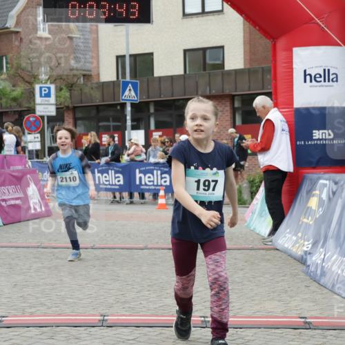 10.05.2026 - 8. Wedeler Halbmarathon Yannick Fuchs http://msf.ph/oto/9735203 10.05.2026 12:48:39 Ziel 148, 197, 519, 2054, 2063, 2066, 2110, 2150, 2170 meine-sportfotos.de