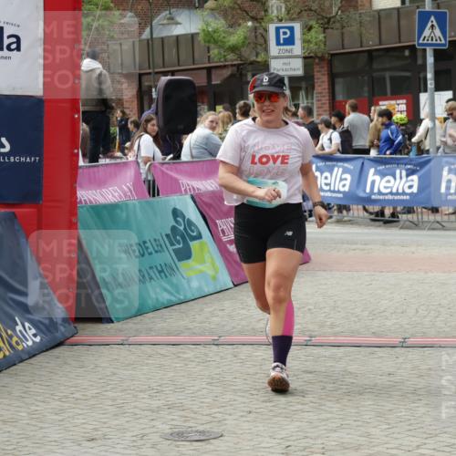 10.05.2026 - 8. Wedeler Halbmarathon Yannick Fuchs http://msf.ph/oto/9735212 10.05.2026 11:55:09 Ziel 754 meine-sportfotos.de