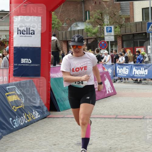 10.05.2026 - 8. Wedeler Halbmarathon Yannick Fuchs http://msf.ph/oto/9735222 10.05.2026 11:55:10 Ziel 754 meine-sportfotos.de