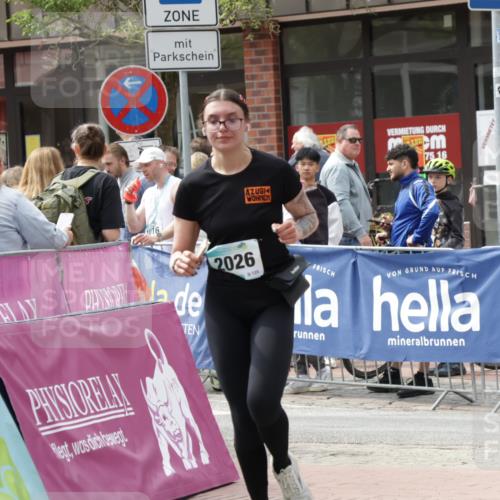10.05.2026 - 8. Wedeler Halbmarathon Yannick Fuchs http://msf.ph/oto/9735226 10.05.2026 11:55:16 Ziel 2026 meine-sportfotos.de