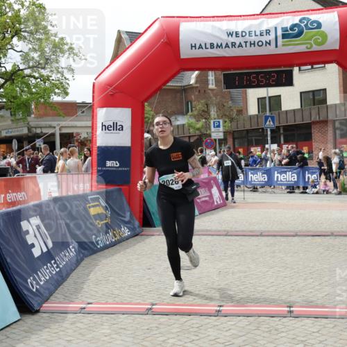 10.05.2026 - 8. Wedeler Halbmarathon Yannick Fuchs http://msf.ph/oto/9735261 10.05.2026 11:55:19 Ziel 2026 meine-sportfotos.de