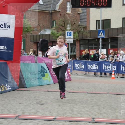 10.05.2026 - 8. Wedeler Halbmarathon Yannick Fuchs http://msf.ph/oto/9735303 10.05.2026 12:48:56 Ziel 724 meine-sportfotos.de