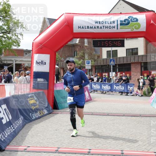 10.05.2026 - 8. Wedeler Halbmarathon Yannick Fuchs http://msf.ph/oto/9735390 10.05.2026 11:55:44 Ziel 526 meine-sportfotos.de