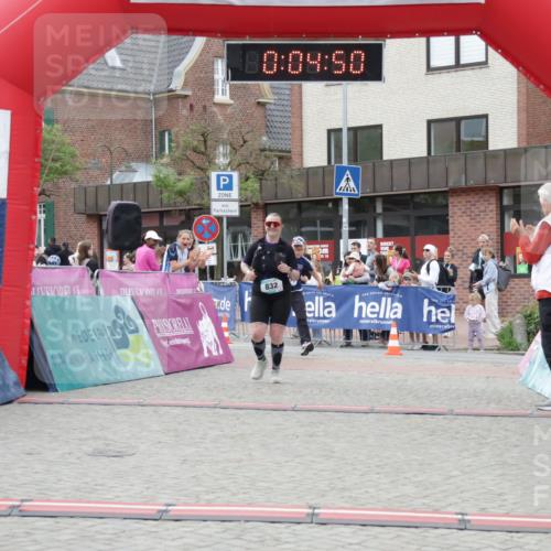 10.05.2026 - 8. Wedeler Halbmarathon Yannick Fuchs http://msf.ph/oto/9735413 10.05.2026 12:49:47 Ziel 832, 2171 meine-sportfotos.de