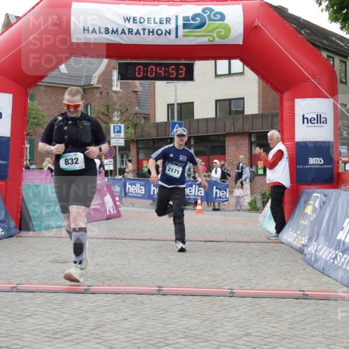 10.05.2026 - 8. Wedeler Halbmarathon Yannick Fuchs http://msf.ph/oto/9735431 10.05.2026 12:49:49 Ziel 832, 2171 meine-sportfotos.de