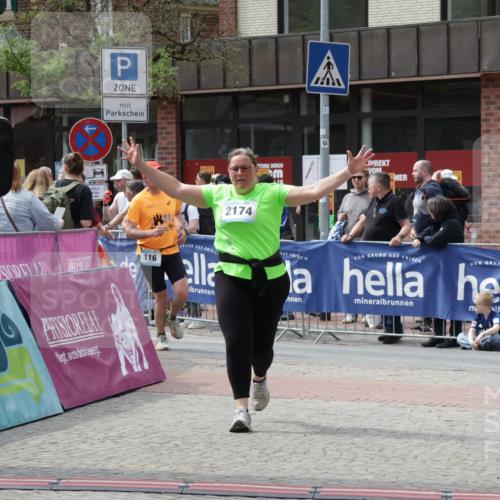 10.05.2026 - 8. Wedeler Halbmarathon Yannick Fuchs http://msf.ph/oto/9735480 10.05.2026 11:56:26 Ziel 116, 746, 848, 2174 meine-sportfotos.de