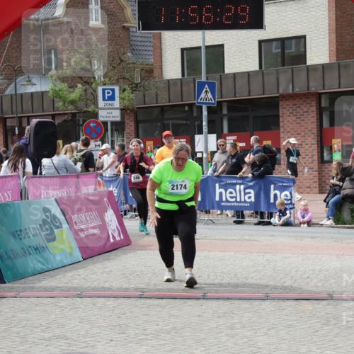 10.05.2026 - 8. Wedeler Halbmarathon Yannick Fuchs http://msf.ph/oto/9735485 10.05.2026 11:56:27 Ziel 116, 746, 848, 2174 meine-sportfotos.de