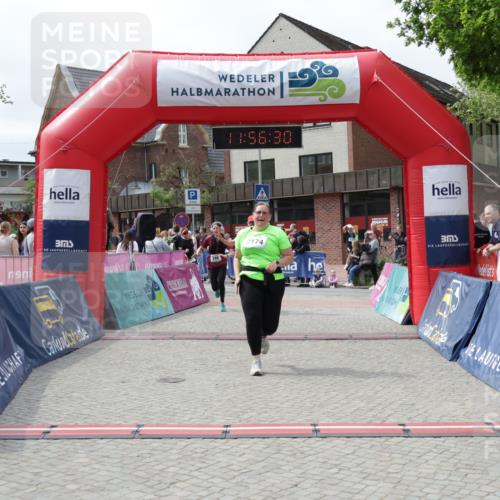 10.05.2026 - 8. Wedeler Halbmarathon Yannick Fuchs http://msf.ph/oto/9735493 10.05.2026 11:56:28 Ziel 116, 746, 848, 2039, 2174 meine-sportfotos.de